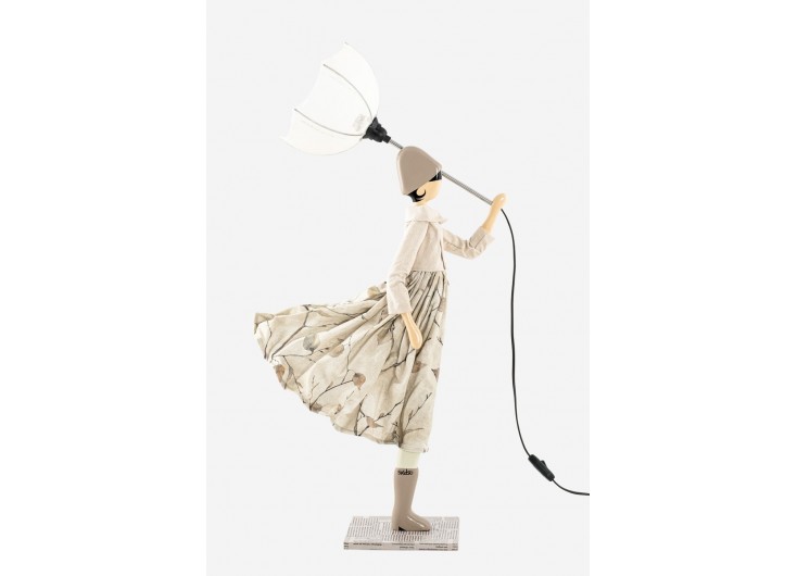 Lampe femme au parapluie - Choulia