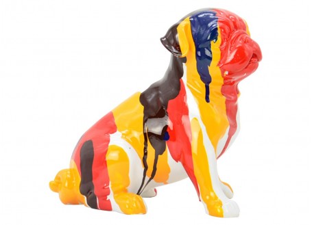 Statue of a sitting pug in resin